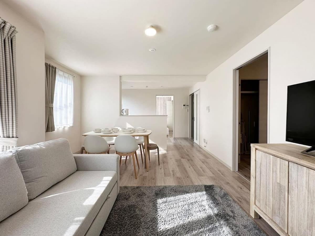 Bhotel Yutori - Spacious 2Br Apartment Very Near The Station โอโนะมิจิ ภายนอก รูปภาพ
